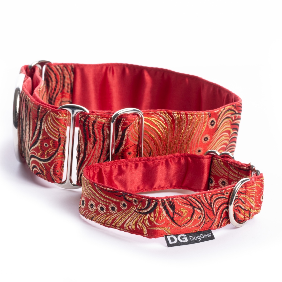 RED FEATHERS – Bild 2